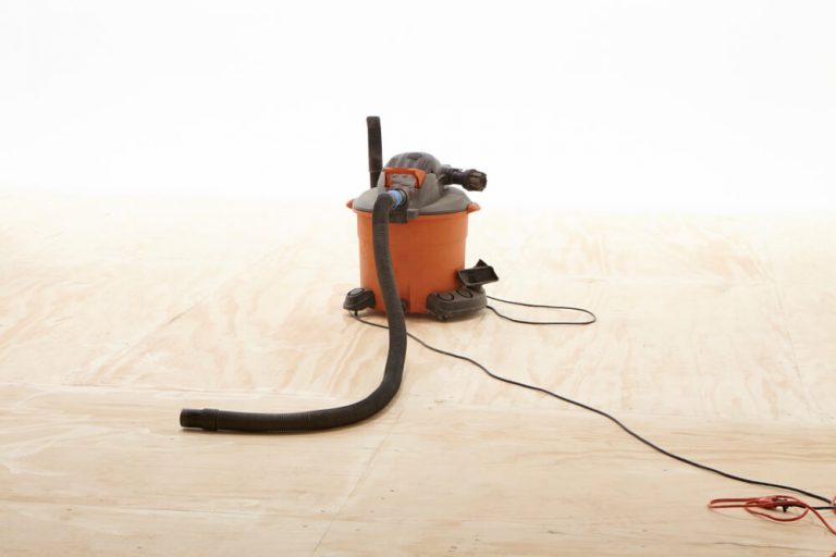 How To Use A Wet Vac To Clean The Carpet?