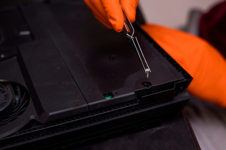 Can I clean my ps4 with a vacuum cleaner? [Here Is The Few Tips