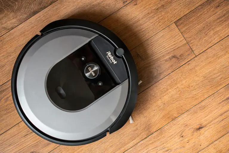 Why Roomba Keeps Going In Circles 768x512 