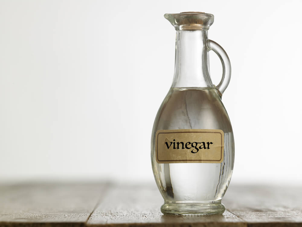 vinegar to clean unsealed concrete floors