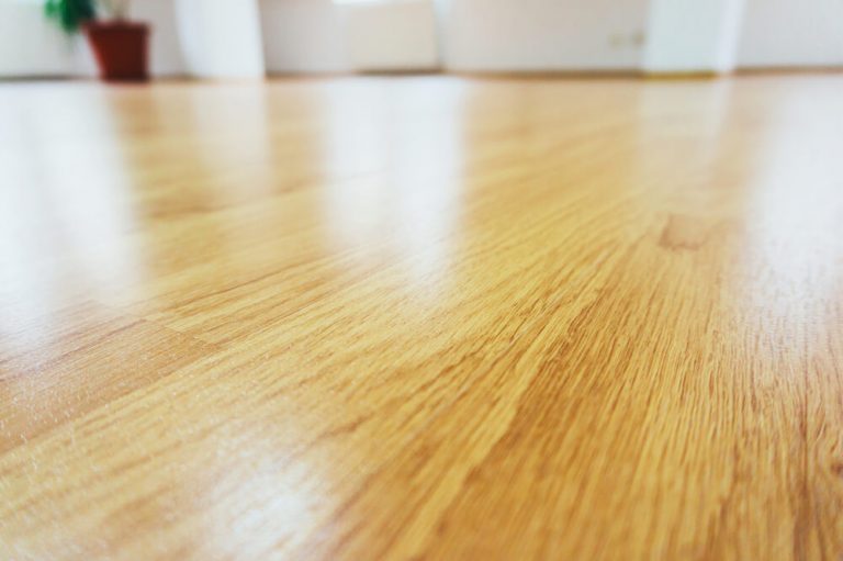 How To Remove Quick Shine From Laminate Floors?