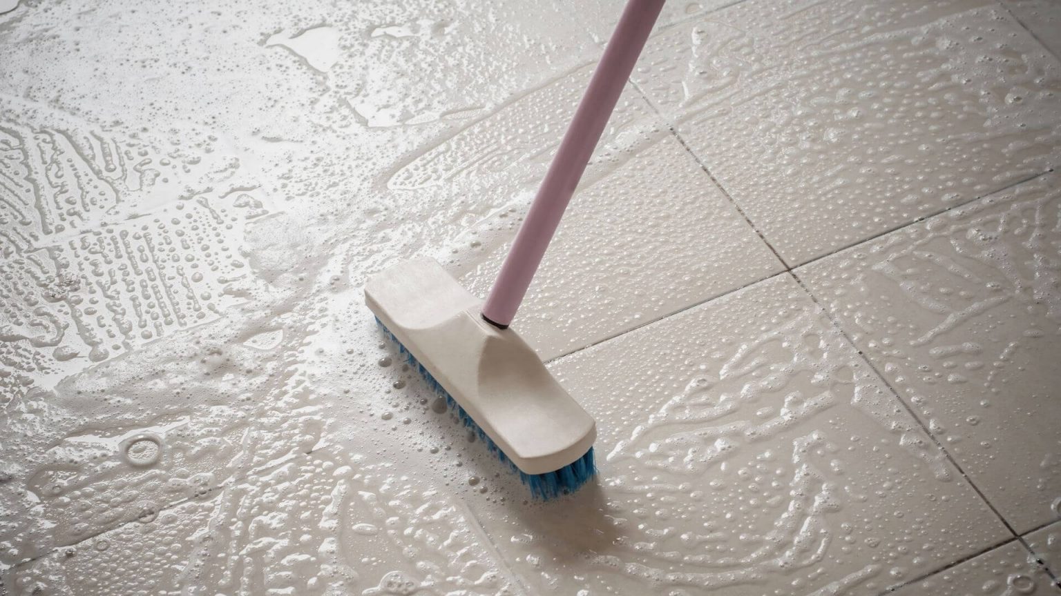 How To Remove Black Marks From Ceramic Tile? Guide